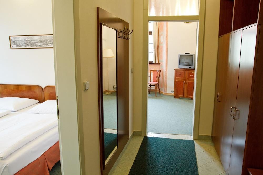 Adalbert Ecohotel Prague Exterior photo