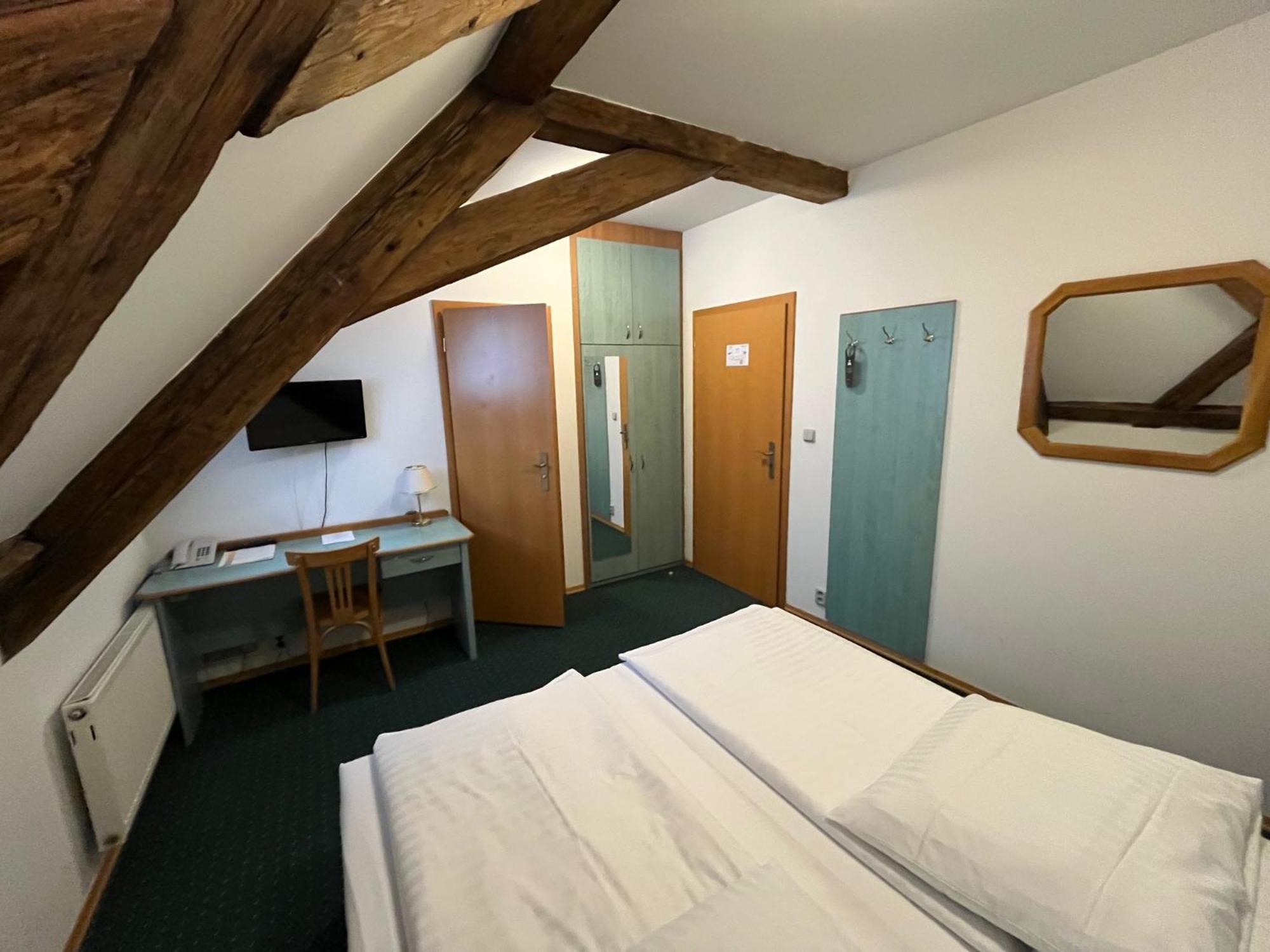 Adalbert Ecohotel Prague Room photo