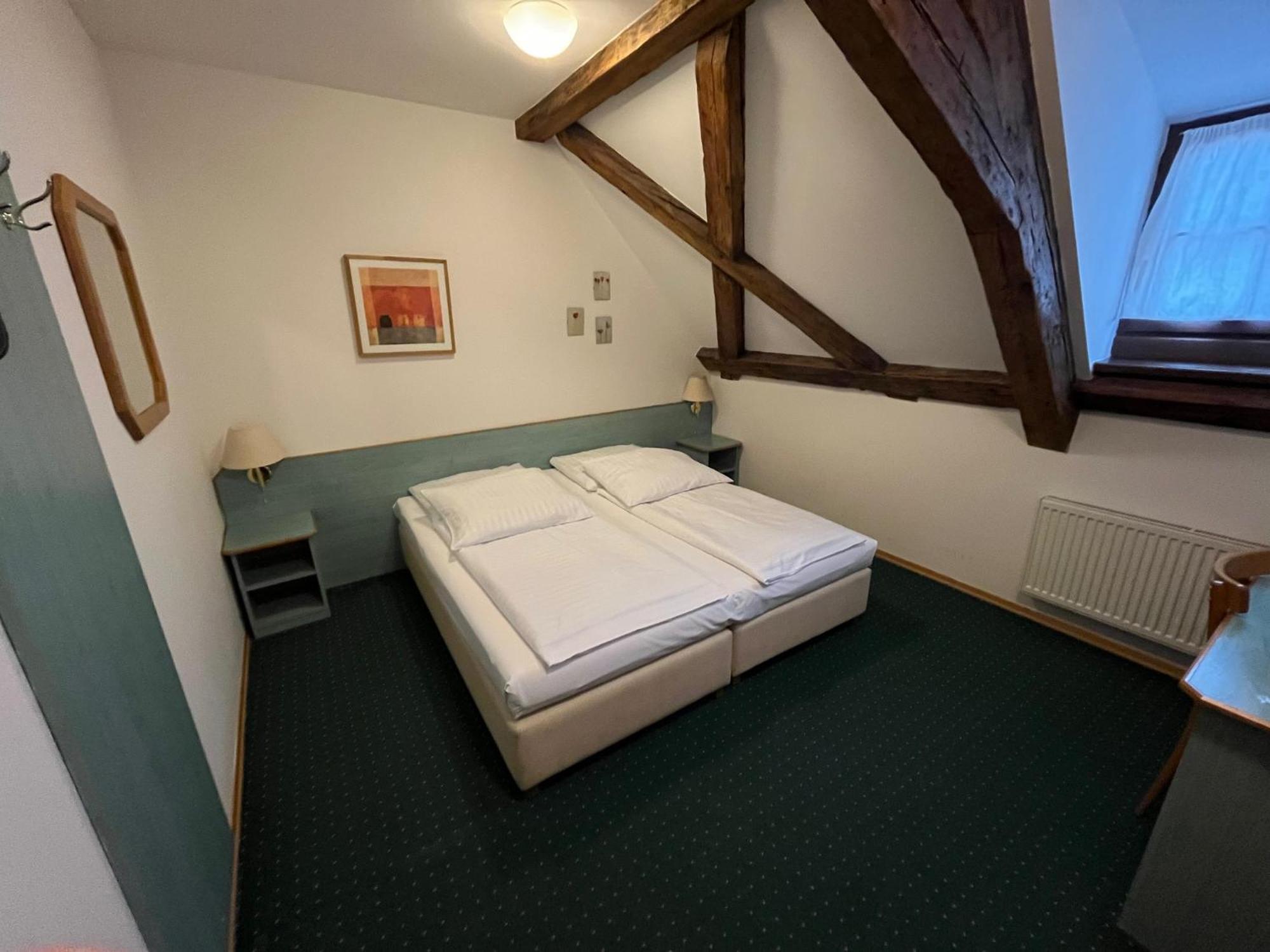 Adalbert Ecohotel Prague Room photo